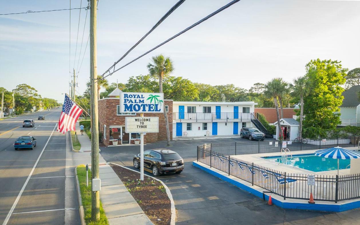 Royal Palms Motel Tybee Island Extérieur photo