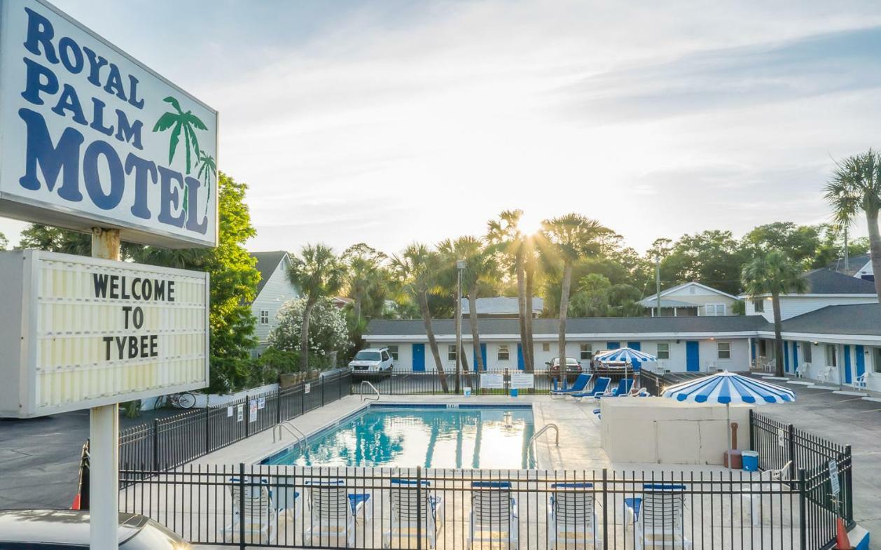 Royal Palms Motel Tybee Island Extérieur photo